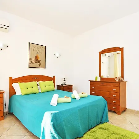 La Romana By Algarve Vacation Villa